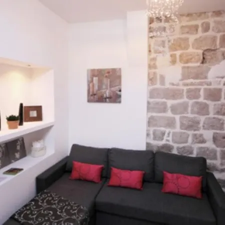 Apartman Esma *